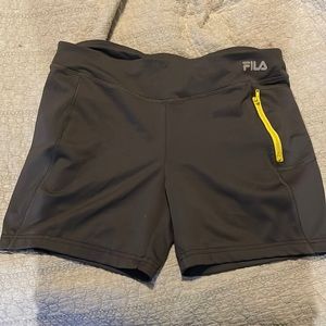 Fila runners large